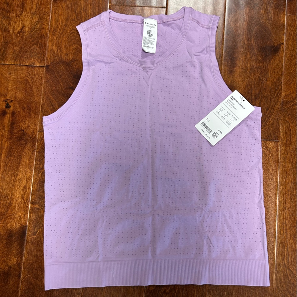*NWT* Athleta In Motion Seamless Tank - Size M